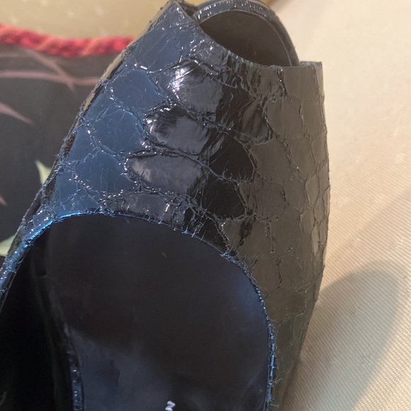 Signed by Giuseppe Zanotti for me ,black skin size 38 . So special . $350 - Picture 17 of 17